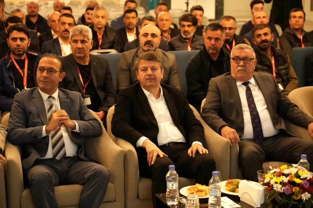 Adıyaman Belediye Başkanı Tutdere, Belediye-İş Sendikası Genel Kuruluna Katıldı