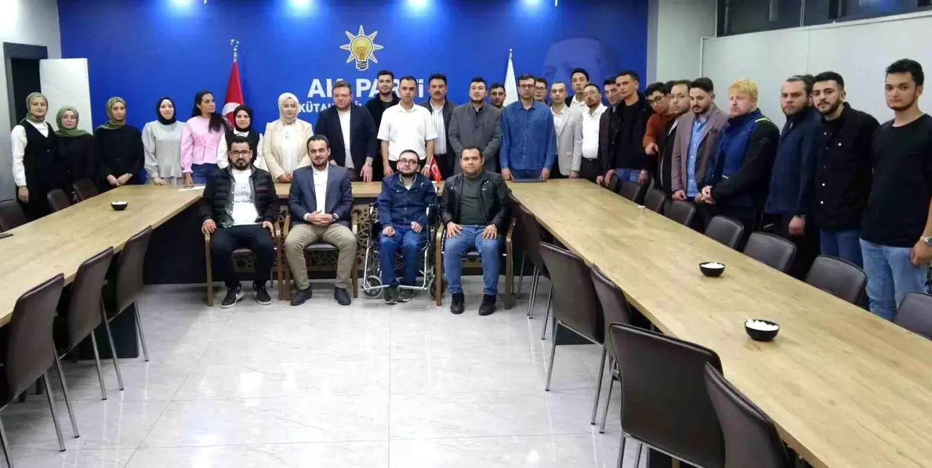 AK Parti Kütahya Gençlik Kolları Yeni Yönetimini Açıkladı