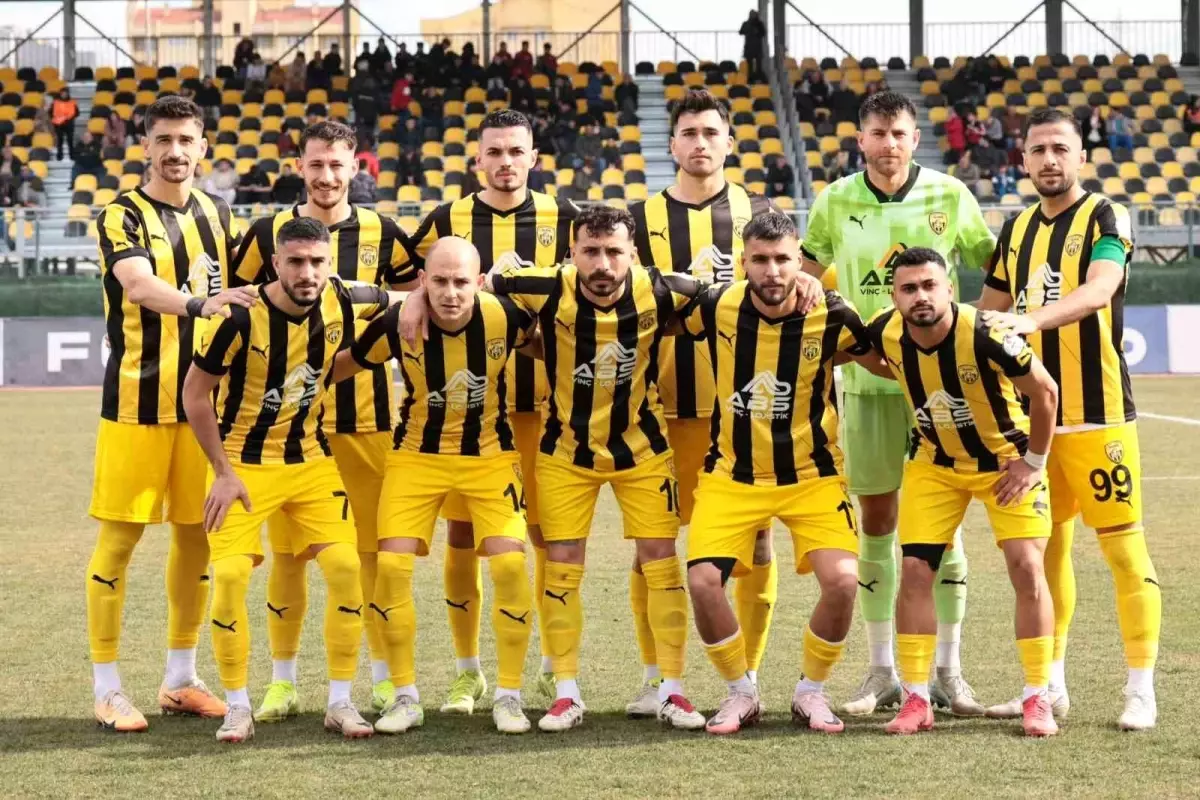 Aliağa FK, Şampiyonluk İçin Takibini Sürdürüyor