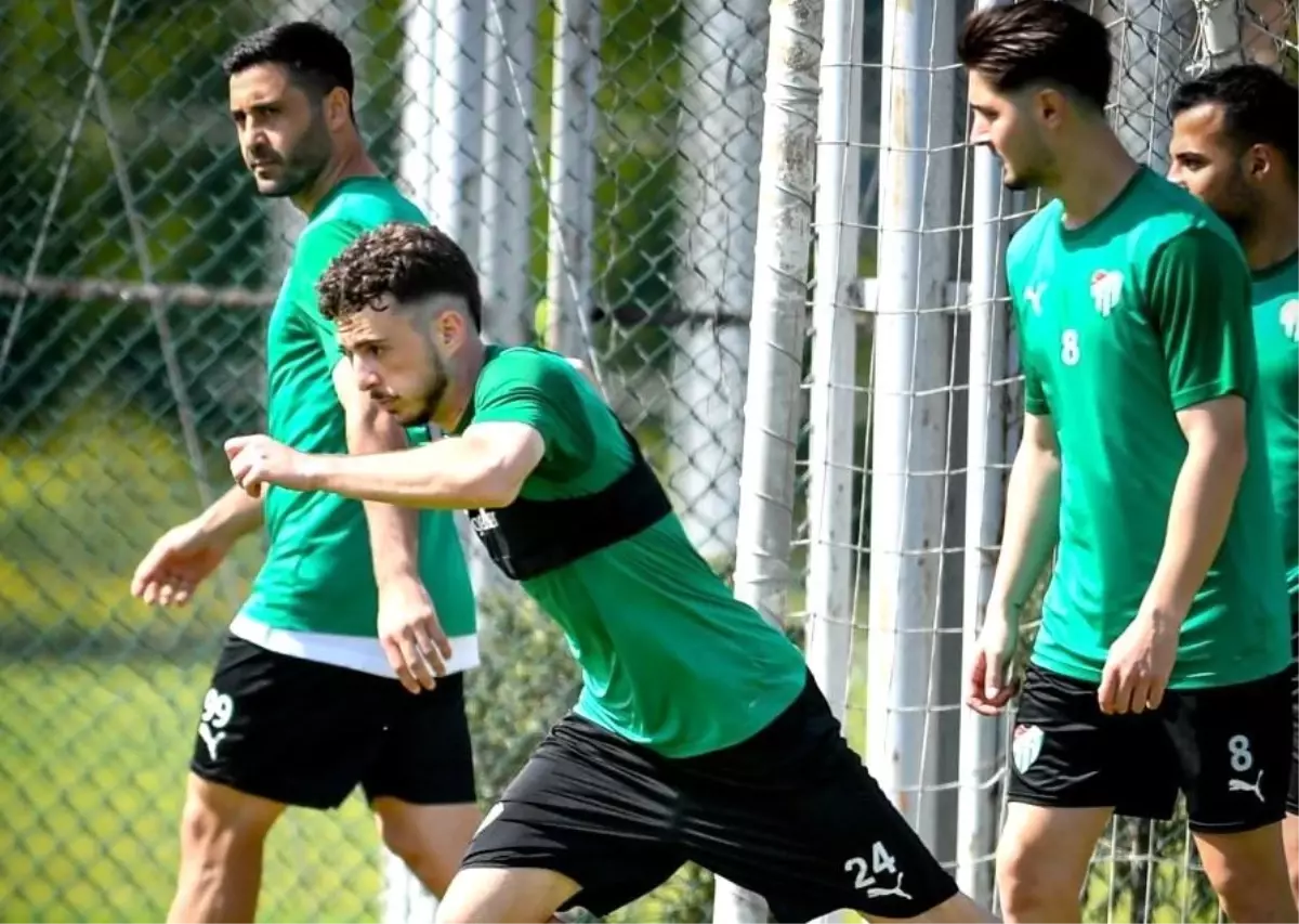 Bursaspor, Bornova 1877 Maçına Hazır