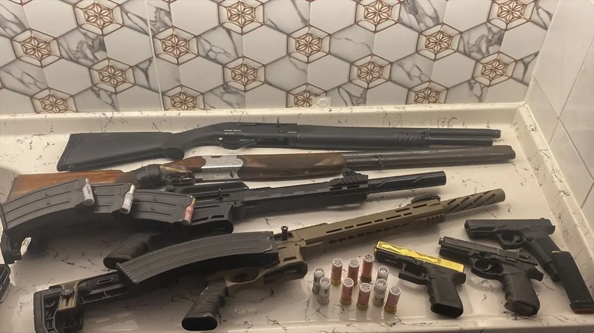 Çorlu’da Uyuşturucu Operasyonu: 10 Gözaltı