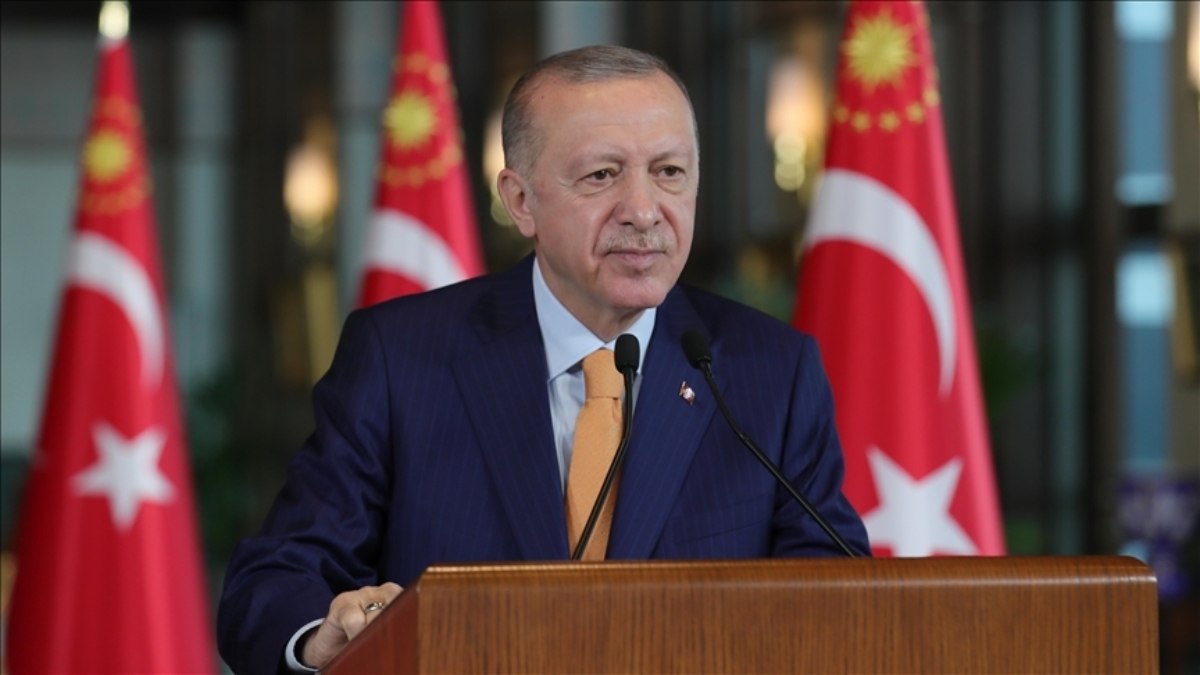 Cumhurbaşkanı Erdoğan, kabine sonrası konuşuyor