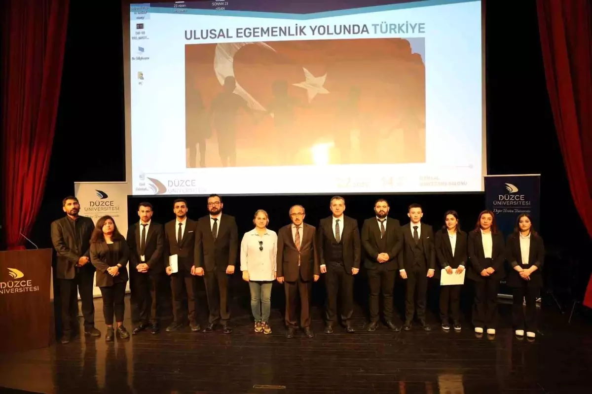 Düzce Üniversitesi’nde 23 Nisan Paneli: Ulusal Egemenlik Yolunda Türkiye