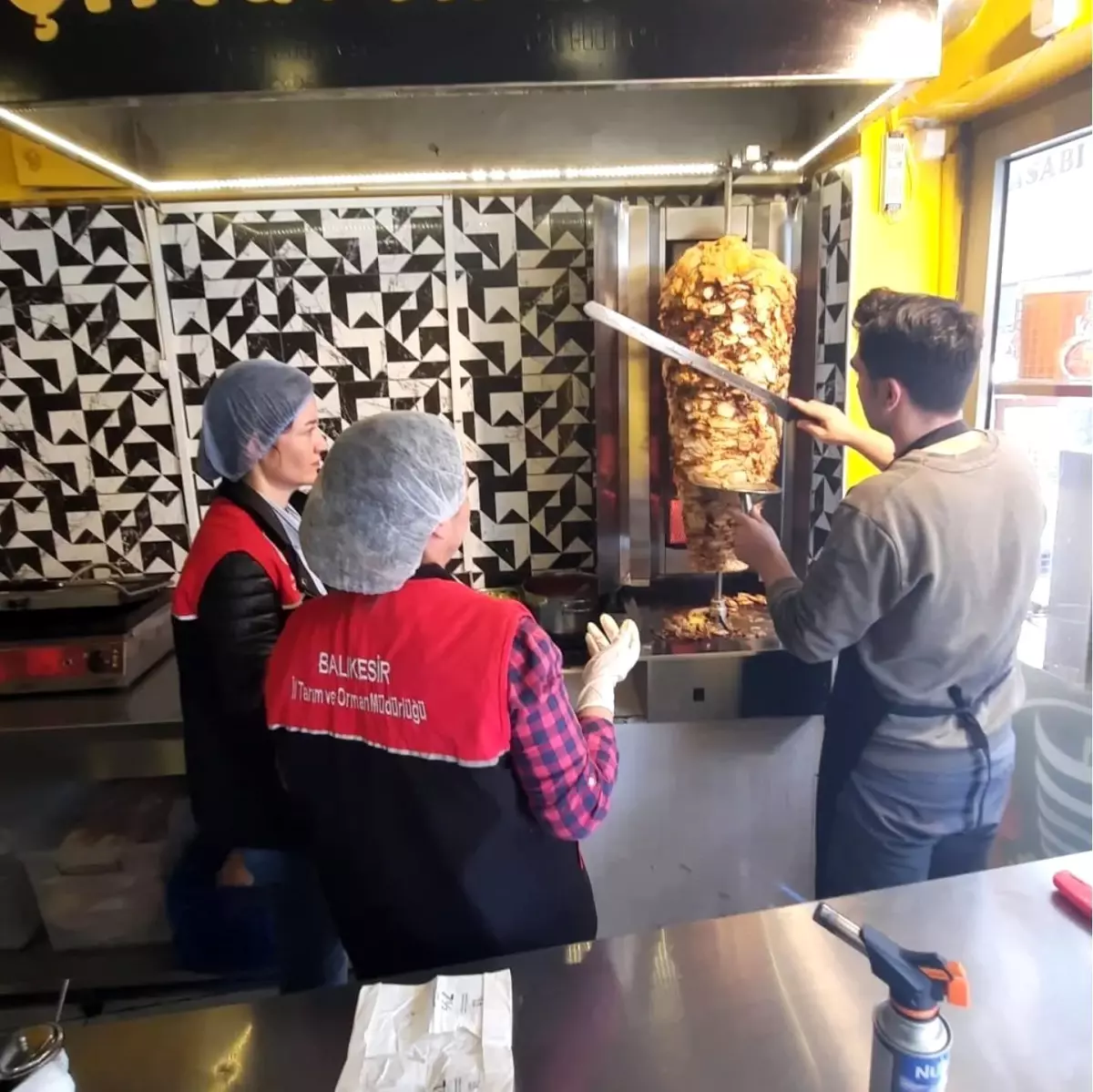 Edremit’te Döner Denetimi