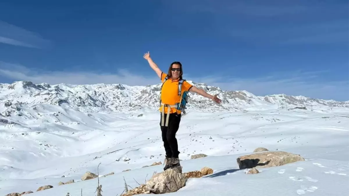 Elbrus Dağı’nda dağcılar hipotermi sonucu hayatını kaybetti
