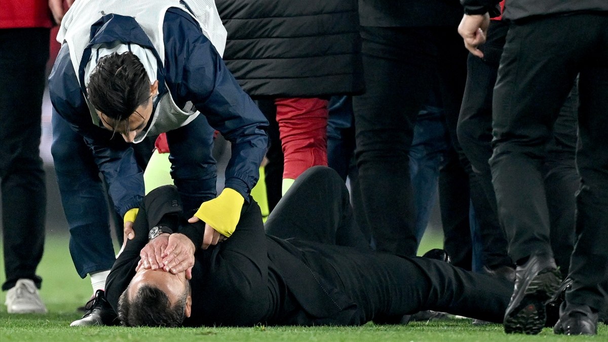 Fenerbahçe’den Okan Buruk açıklaması!