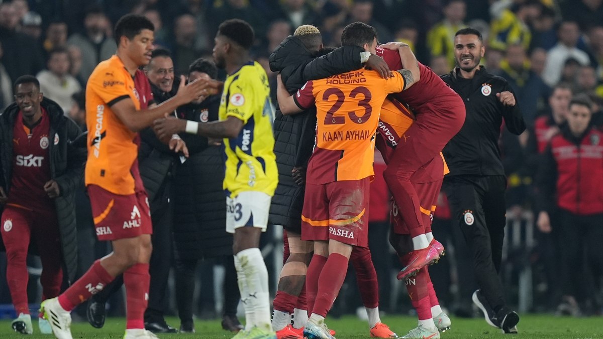 Galatasaray’dan maç sonu olay paylaşımlar!