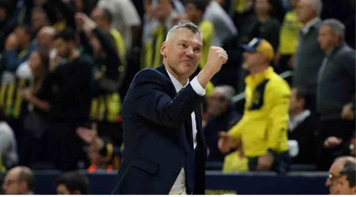Jasikevicius, Yılın Koçu Ödülünü Aldı