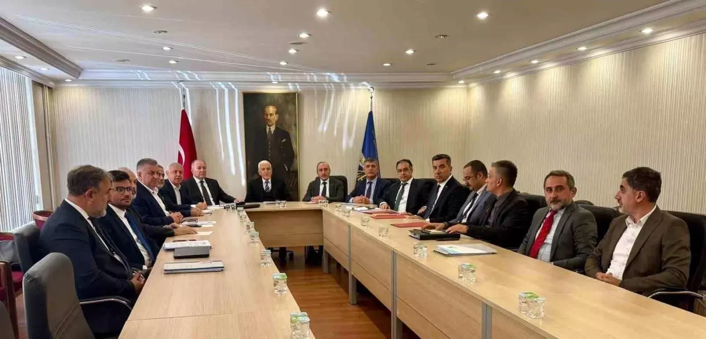 Kamu İşçilerine Zam Görüşmeleri Başladı