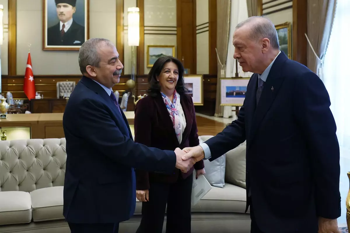 Kulisleri hareketlendiren iddia! İşte Erdoğan’la görüşen DEM Parti’nin 13 isteği