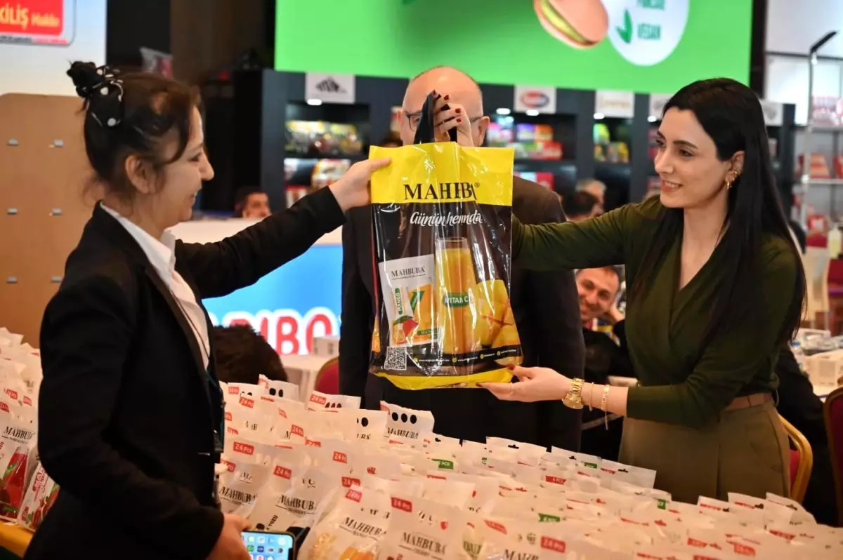 Mahbuba Fuar’da İlgiyi Üzerine Çekti