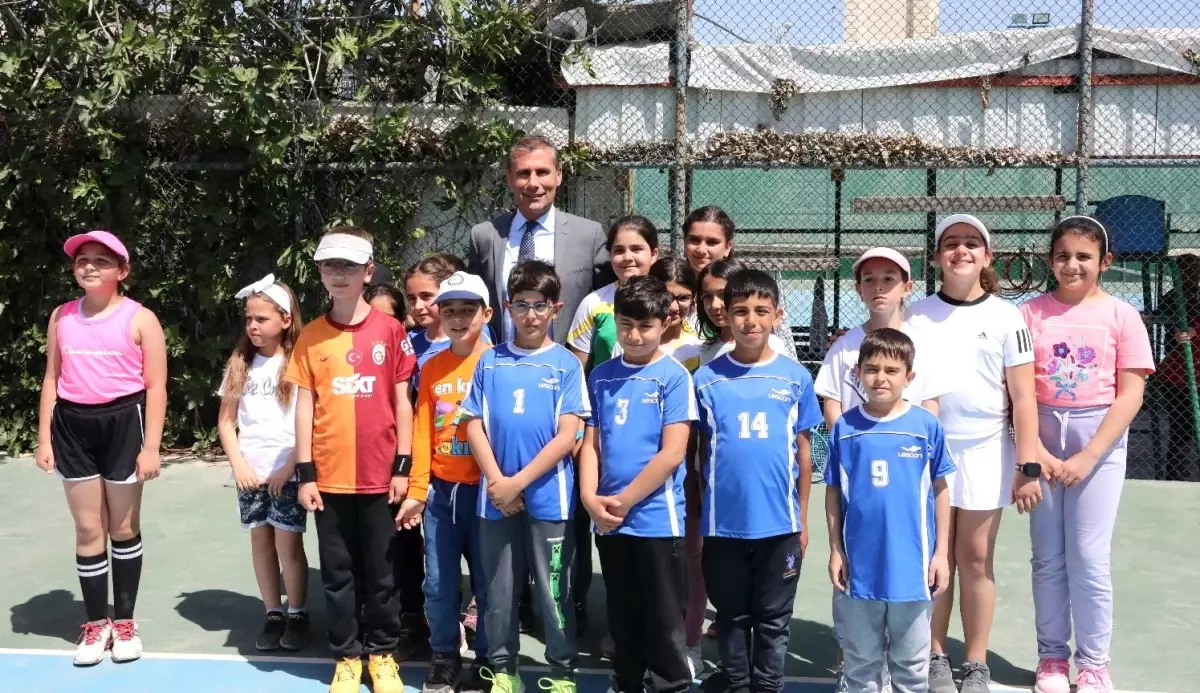 Minik Tenisçiler Heyecan Dolu Müsabakalarla Yarıştı
