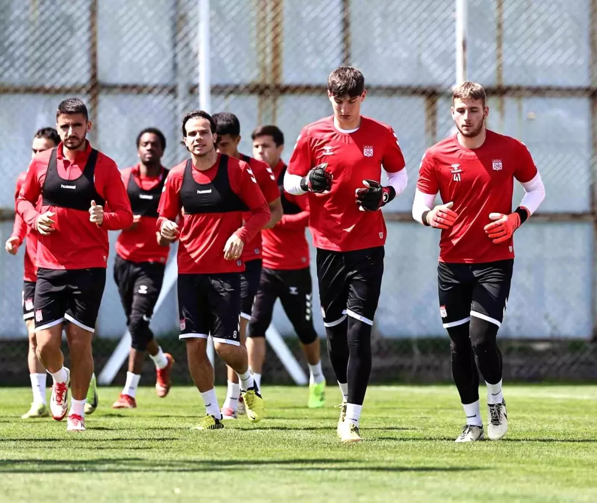 Sivasspor Antalyaspor Maçına Hazırlanıyor
