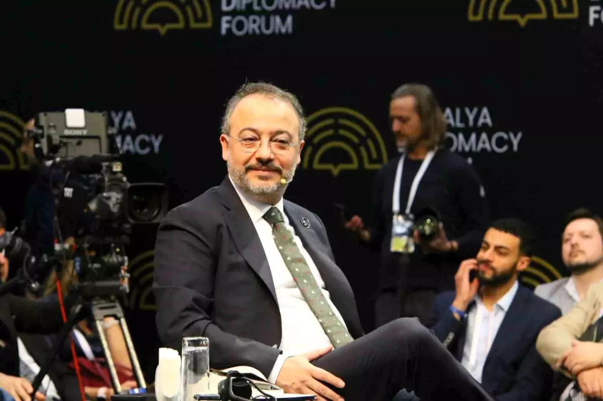Suriye’nin Yeniden İnşası Tartışıldı