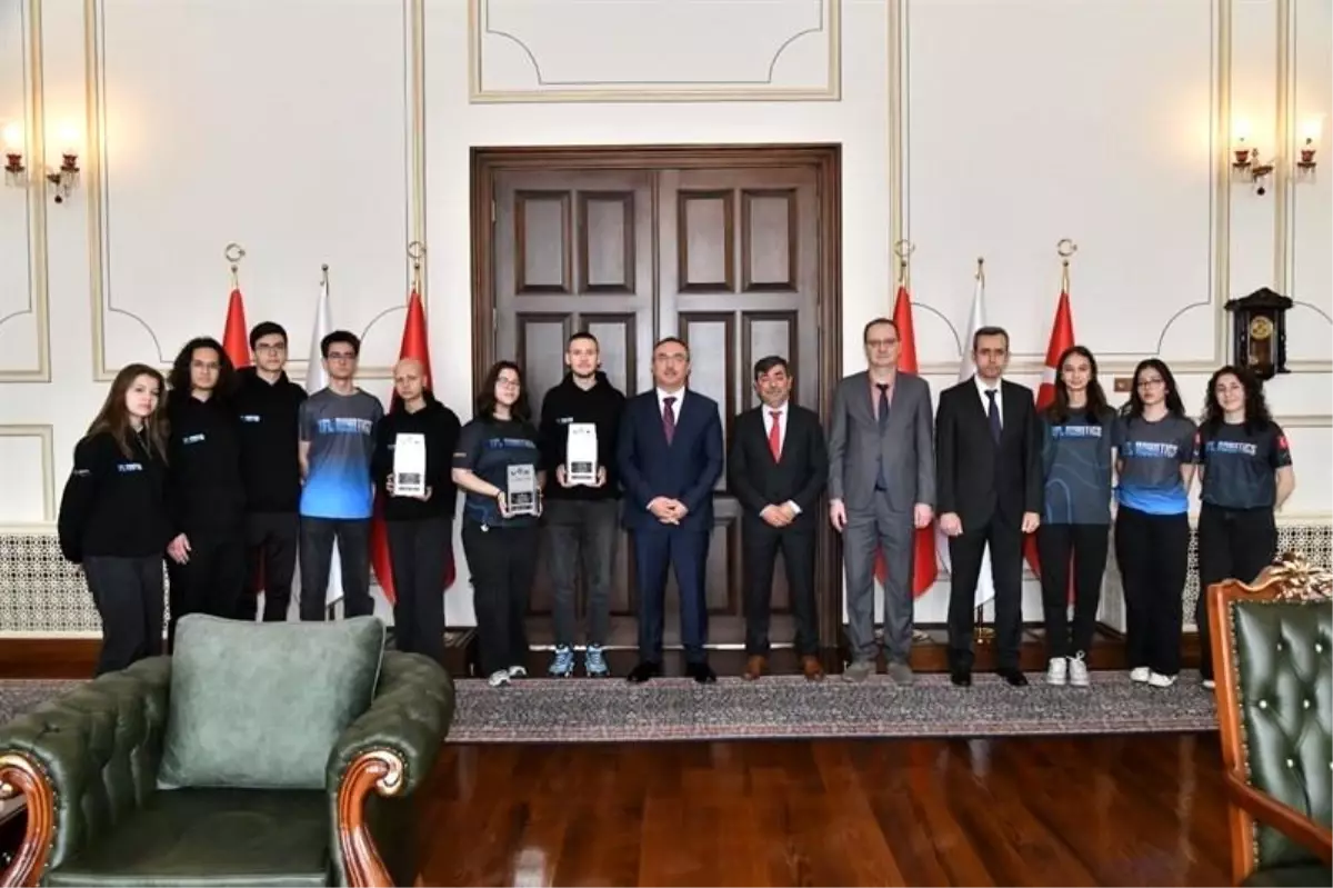 Tekirdağlı Öğrenciler ABD’de Yarışacak