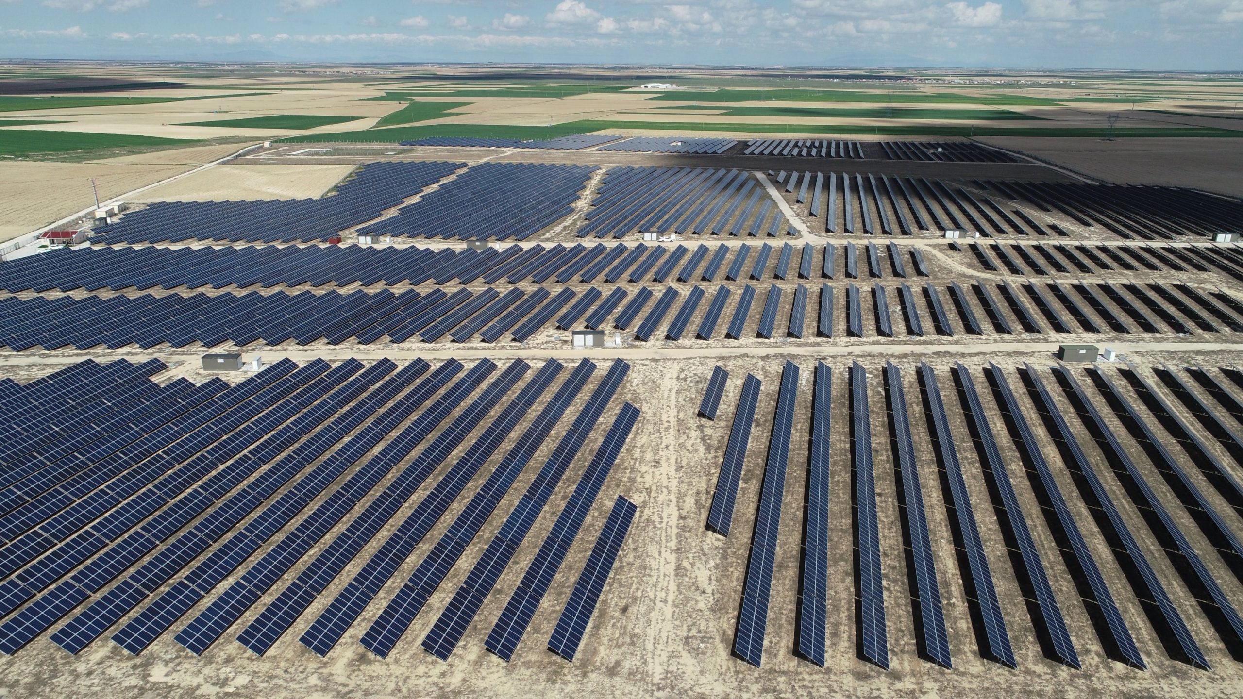 Türkiye, güneş enerjisinde 21 GW kapasiteyi geride bıraktı