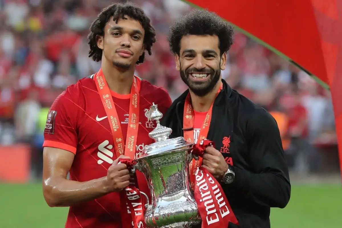 1 hafta önce şampiyon olan Liverpool’da ilk ayrılık resmen duyuruldu