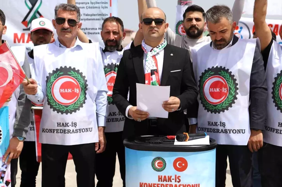 1 Mayıs Emek ve Dayanışma Günü Ağrı’da Kutlandı