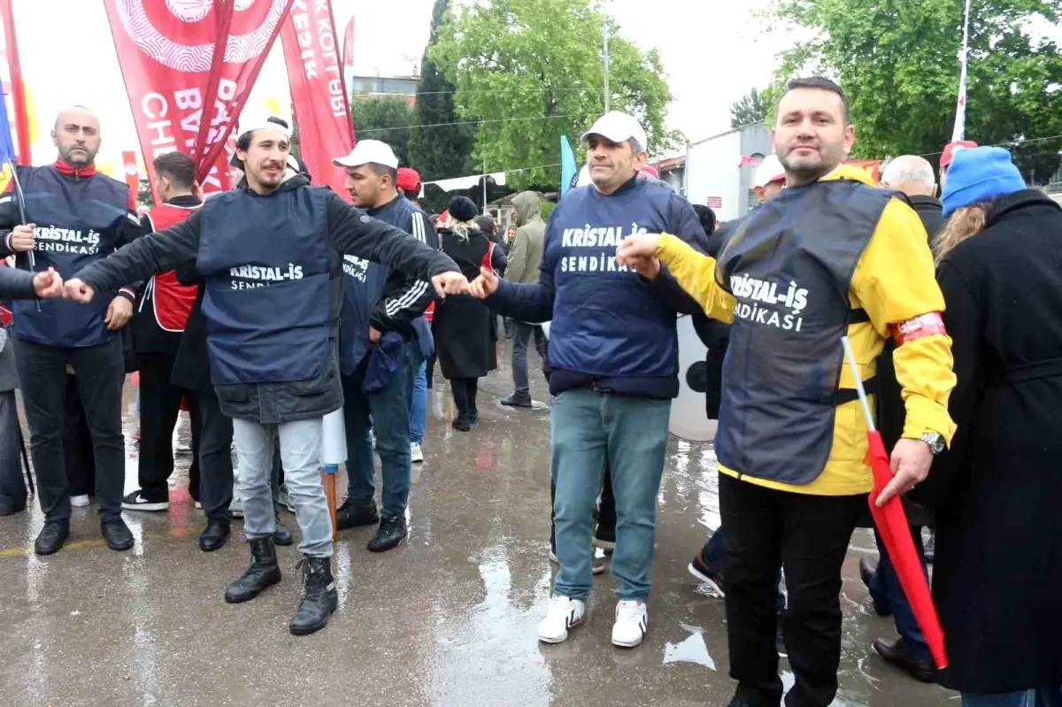 1 Mayıs Emek ve Dayanışma Günü Kutlandı