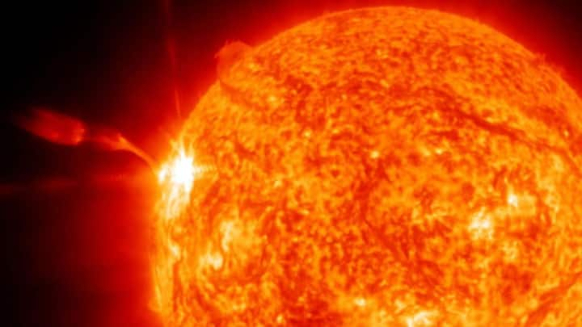 2025’in en güçlü Güneş patlaması: Radyo kesintileri başladı