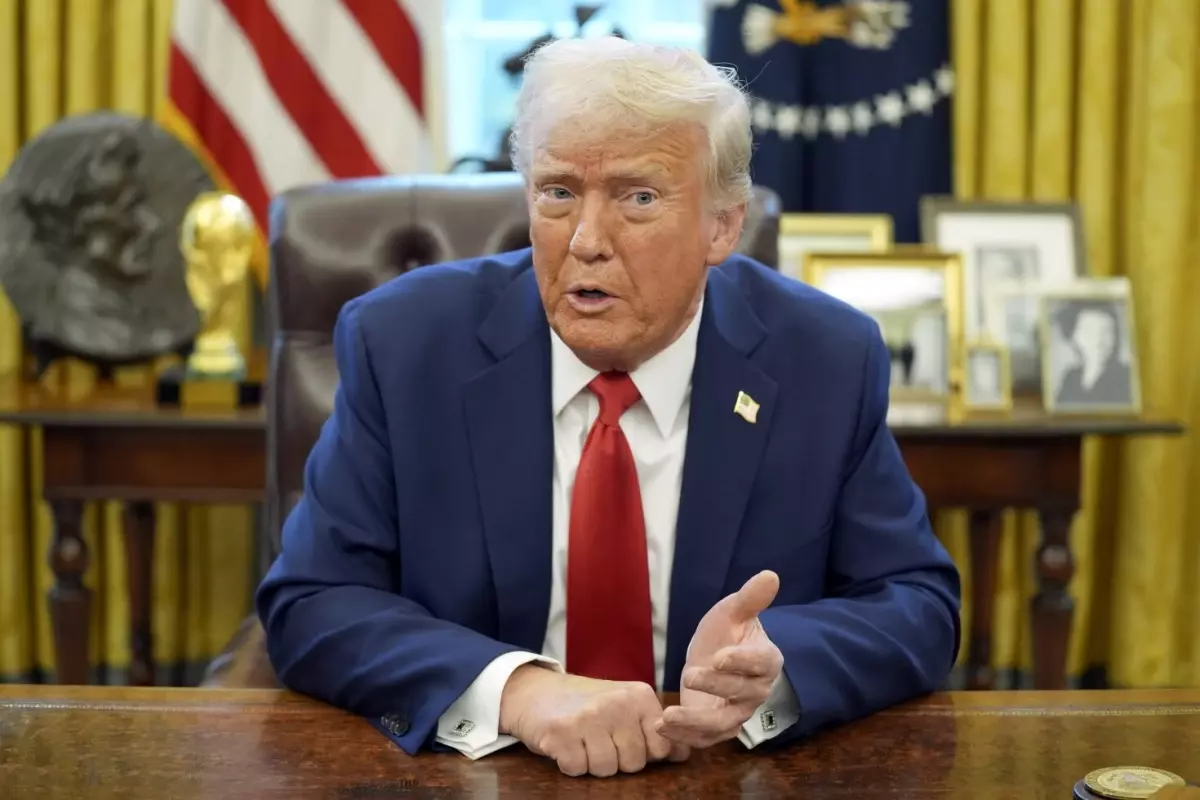 ABD Başkanı Trump: Putin ile görüşme verimliydi. Rusya ve Ukrayna hemen ateşkes müzakerelerine başlıyor.