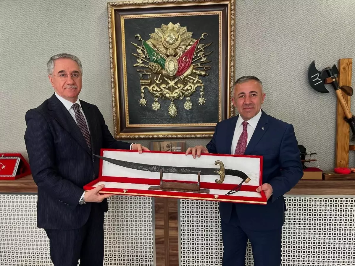 AK Parti Bilecik’te Yerel Yönetim Toplantısı Gerçekleştirdi