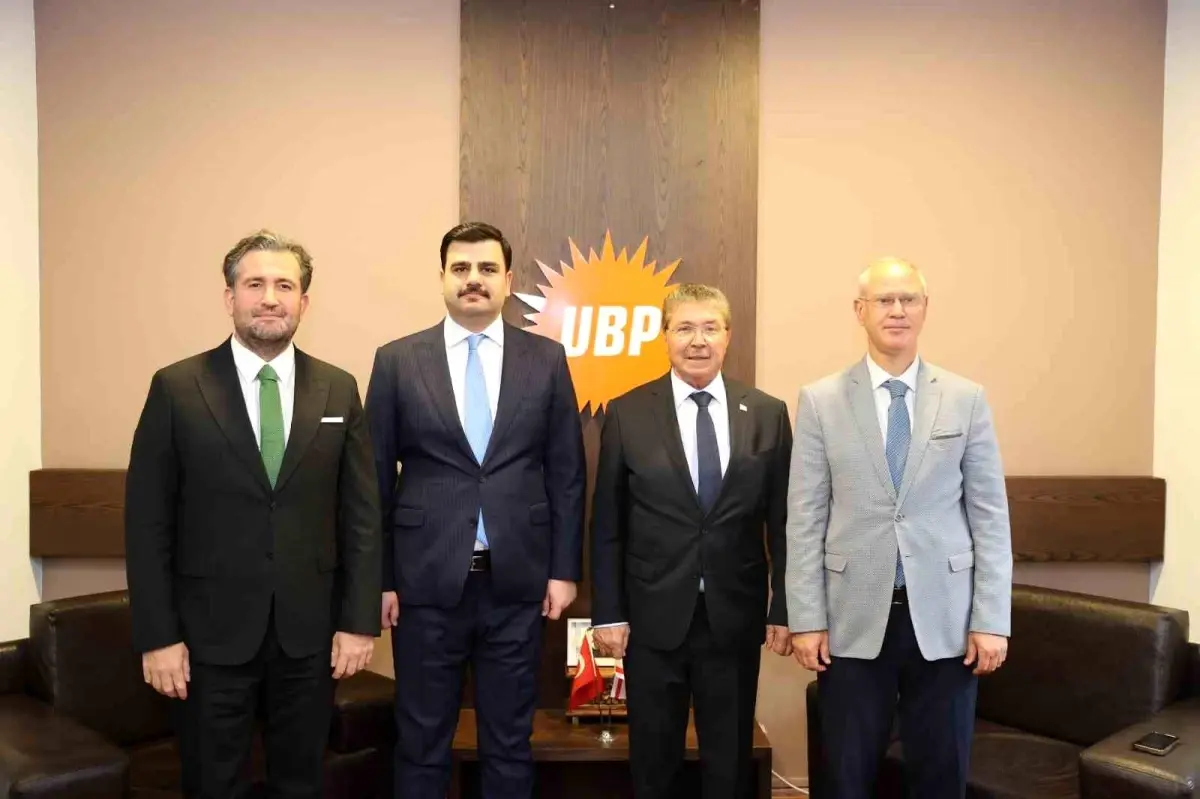AK Parti Genel Sekreteri İnan, KKTC Cumhurbaşkanı Tatar’ı ziyaret etti
