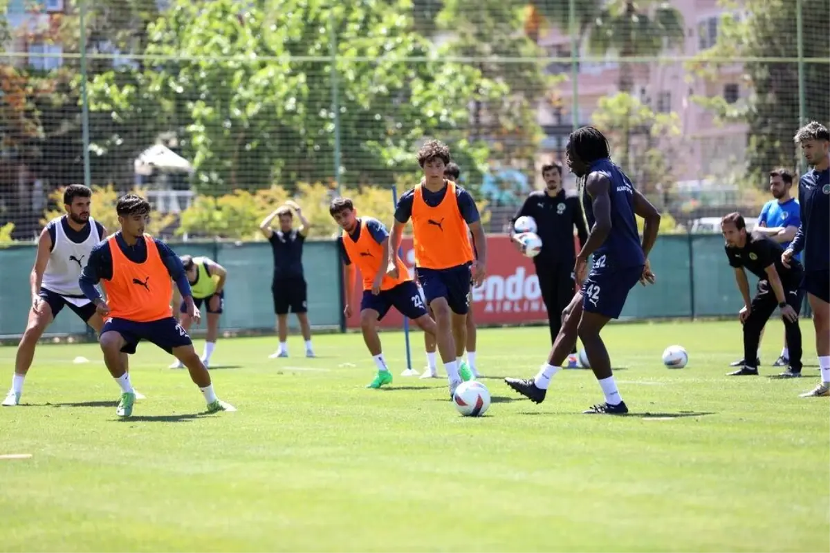 Alanyaspor Gaziantep Maçı İçin Hazırlıklara Başladı