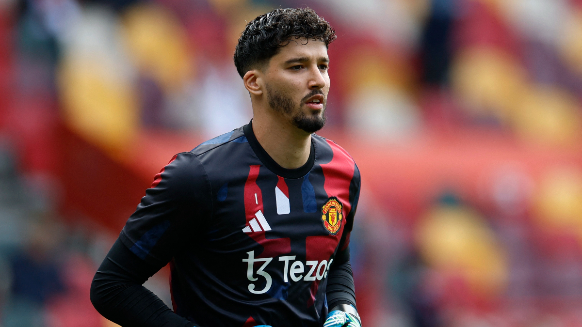 Altay Bayındır forma giydi! Manchester United, Brentford’a yenildi