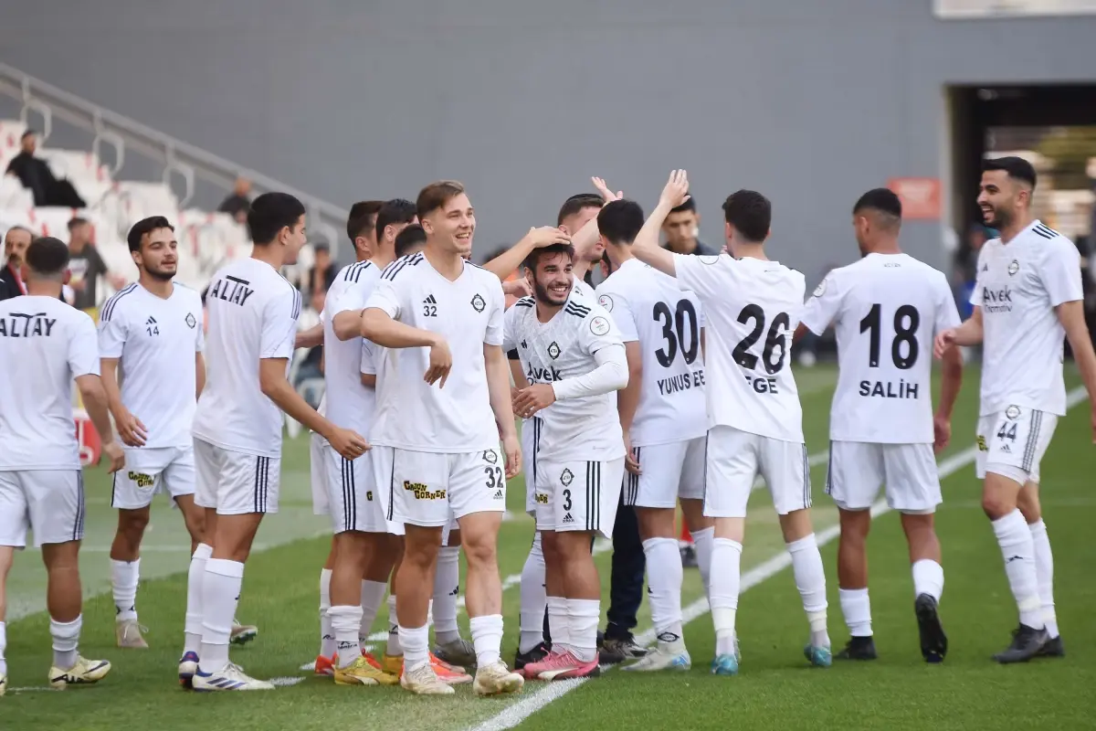 Altay, Gençlerle Galibiyetle Veda Etti