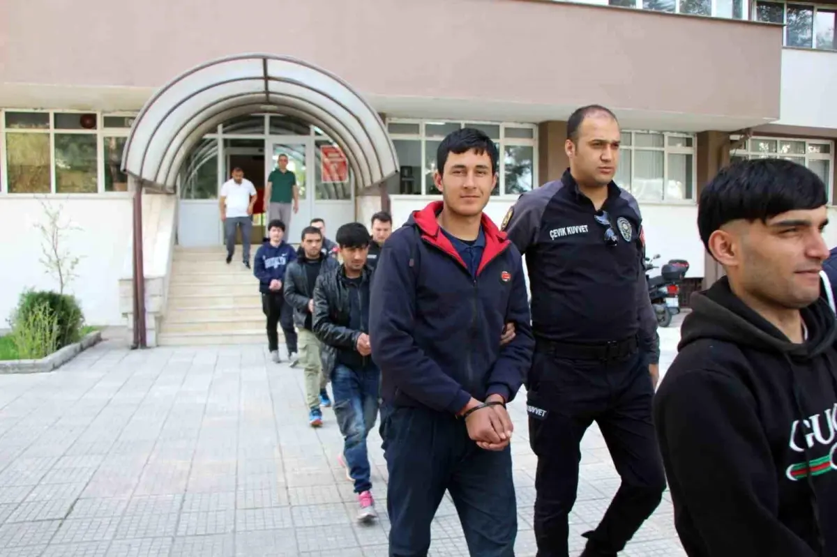 Amasya’da 6 Kaçak Göçmen Yakalandı