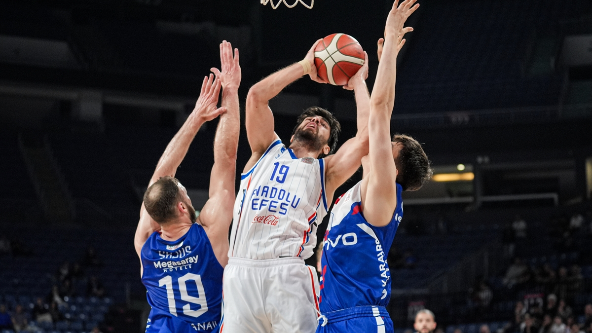 Anadolu Efes, Büyükçekmece Basketbol’u mağlup etti