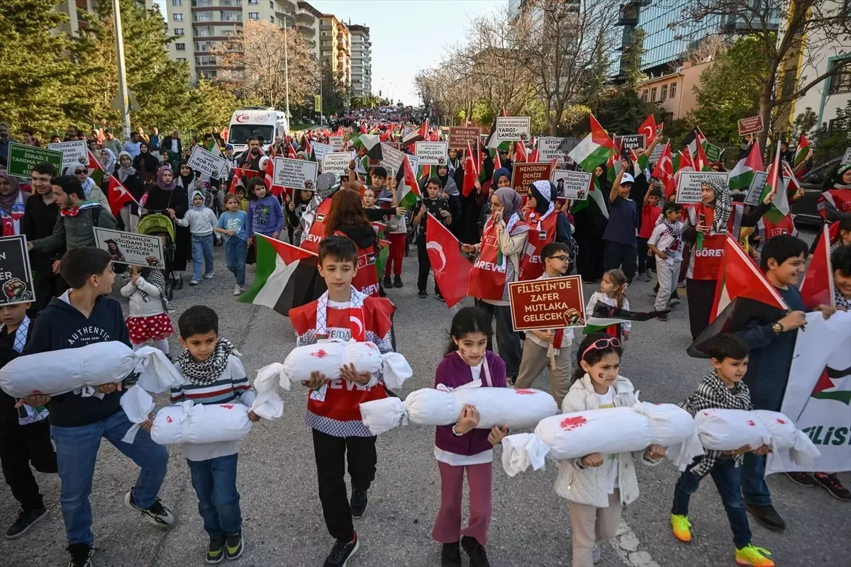 Ankara’da Filistin için Protesto