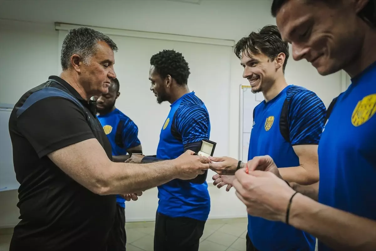 Ankaragücü, Amed ile Maç Hazırlıklarına Başladı