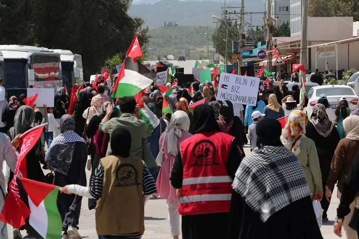 Antakya’da Filistin’e Destek Yürüyüşü