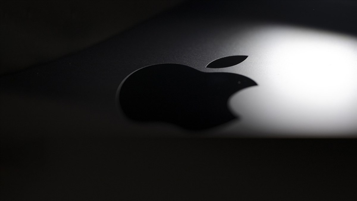Apple’ın geliri üç aylık dönemde arttı