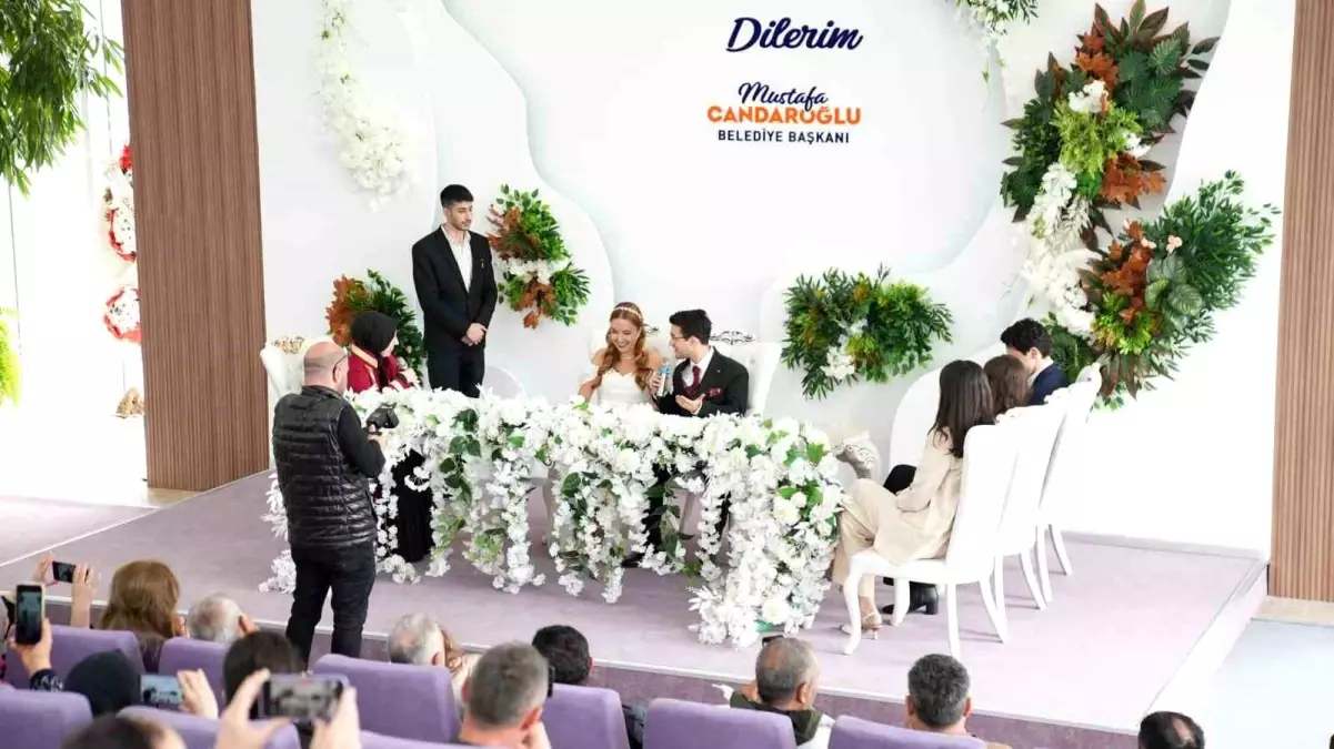 Arnavutköy Belediyesi’nde Duygu Dolu Nikah Töreni