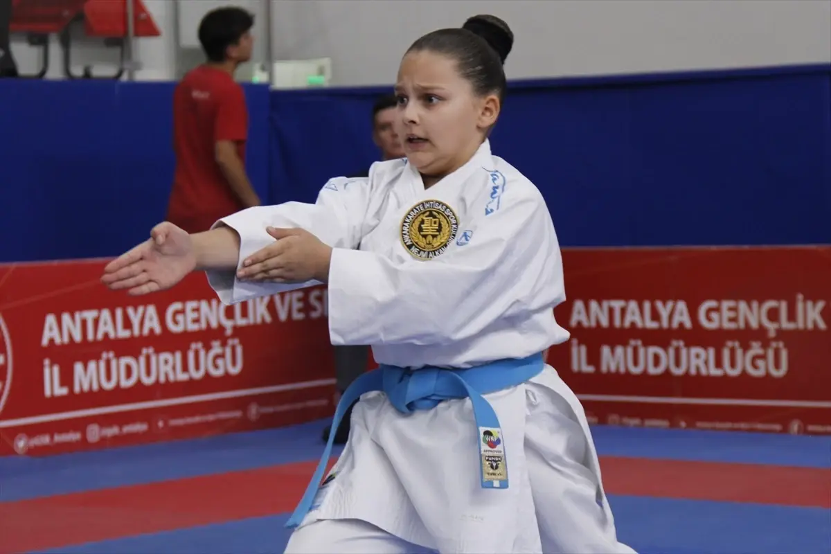 Aspendos Cup Karate Turnuvası Antalya’da Başladı