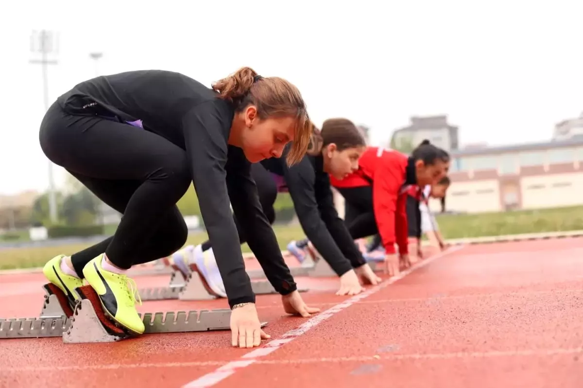 Atletizm Yıldızlar ve Küçükler Türkiye Şampiyonası Denizli’de Başlıyor