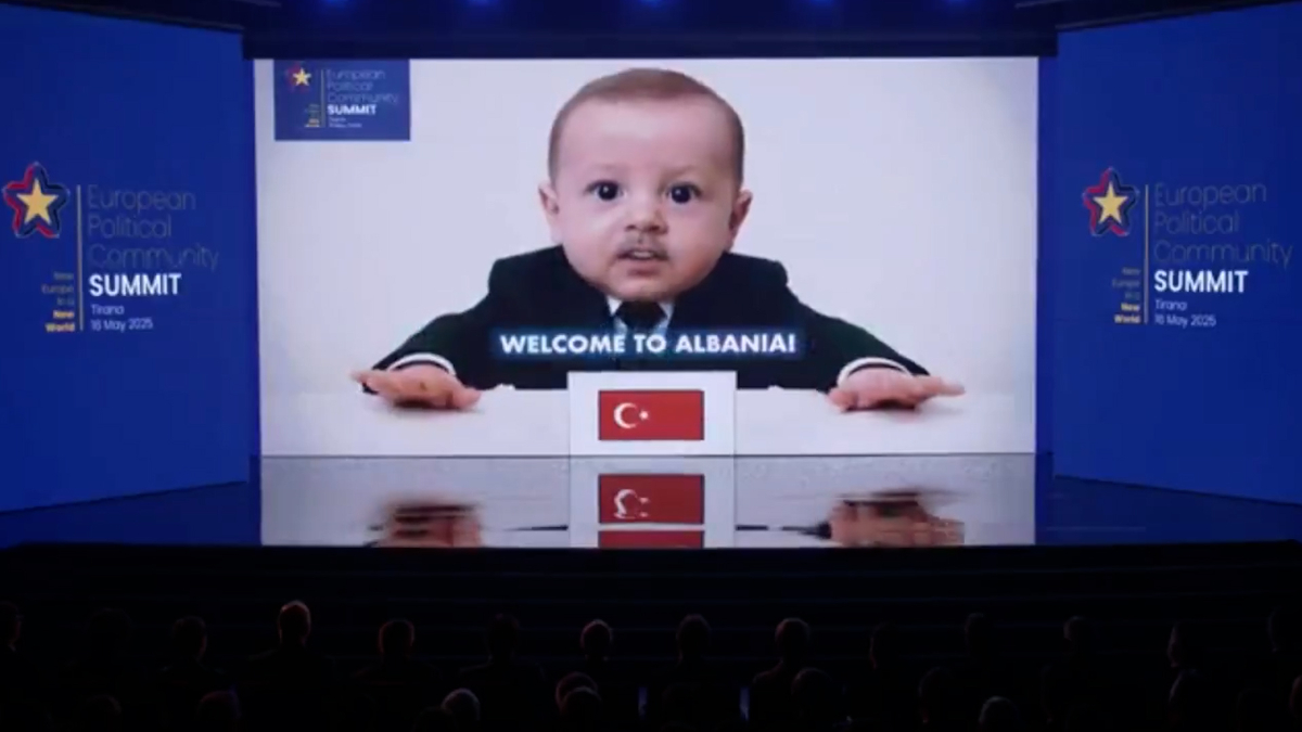 Avrupa Siyasi Topluluğu 6. Zirvesi Tiran’da başladı: Liderlerin bebek halleriyle