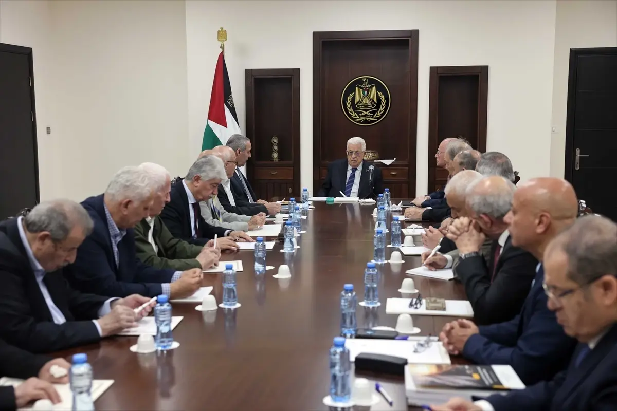 Azzam el-Ahmed FKÖ Genel Sekreteri Oldu
