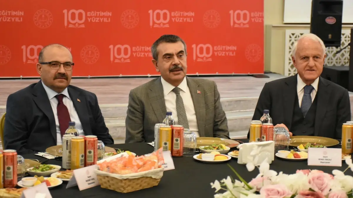 Bakan Tekin’den Beceri Odaklı Müfredat Vurgusu