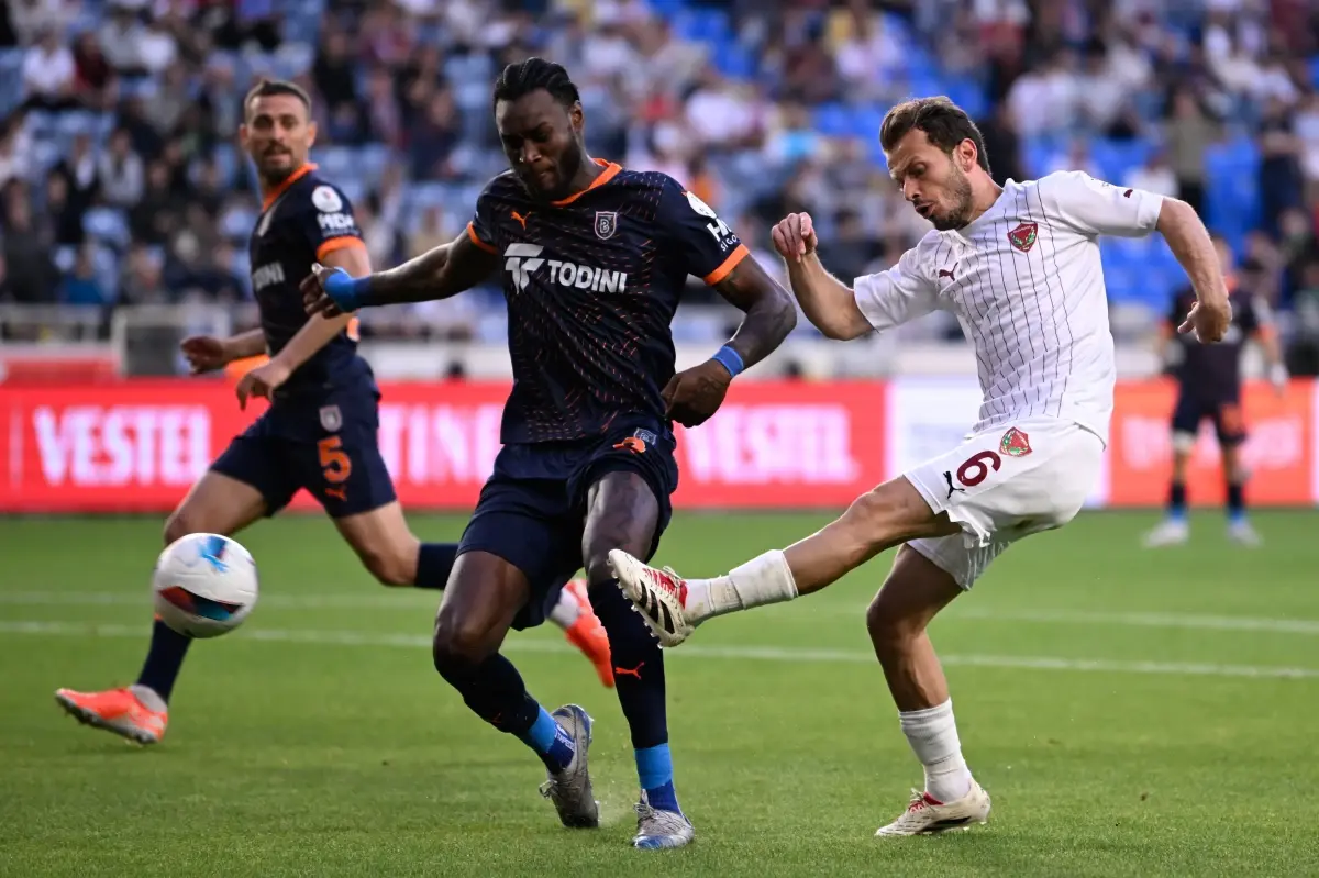 Başakşehir, Hatayspor’u 4-2 Yendi