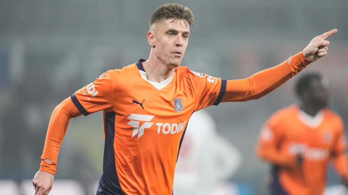 Başakşehir’in golcüsü Krzysztof Piatek için Beşiktaş iddiası