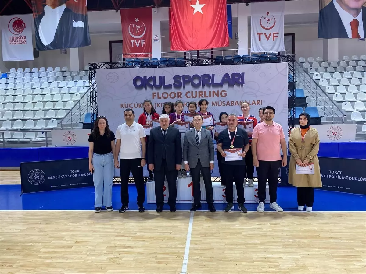 Başçiftlik Küçük Kız Curling Takımı İkinci Oldu