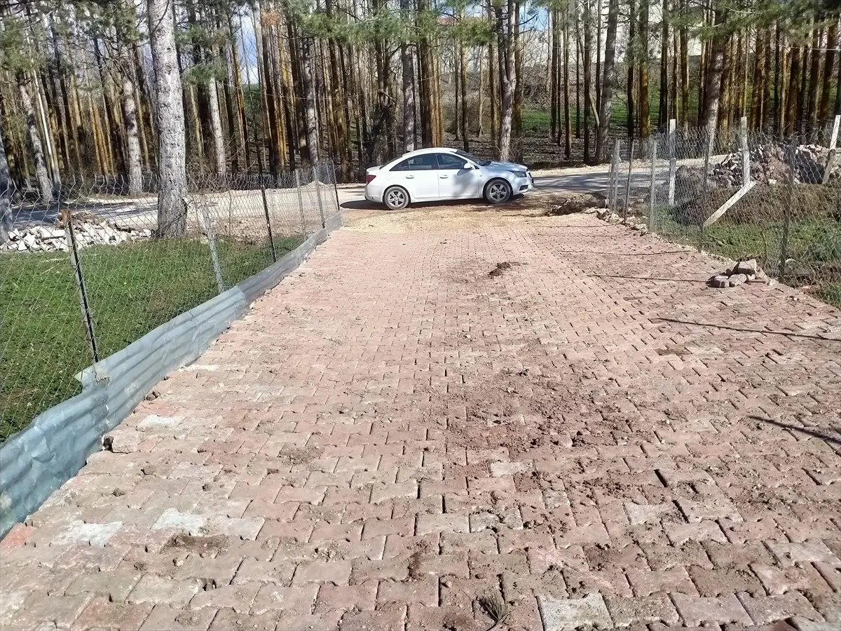 Başçiftlik Mezarlığına İkinci Yol Düzenlemesi