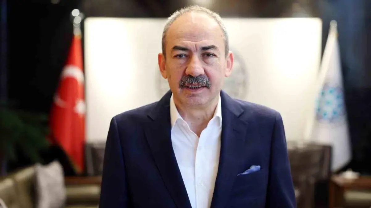 Başkan Gülsoy: “19 Mayıs, kurtuluş mücadelemizin ve bağımsız Türkiye’nin başlangıcıdır”