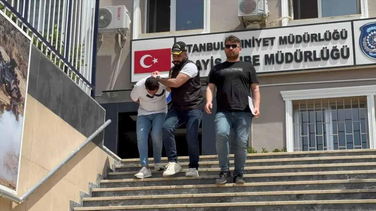 Bayrampaşa’da Dolandırıcılık Çetesi Çökertildi