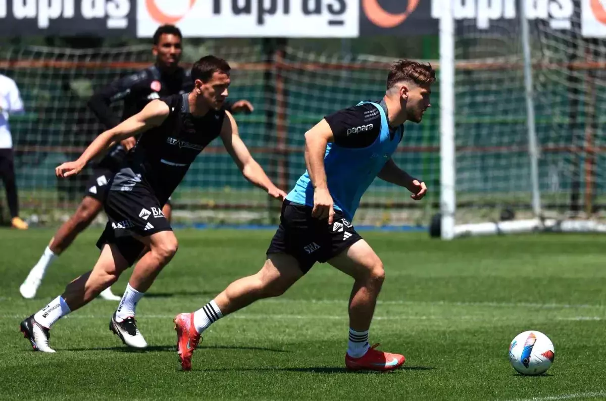 Beşiktaş, Alanyaspor Maçı İçin Hazırlanıyor