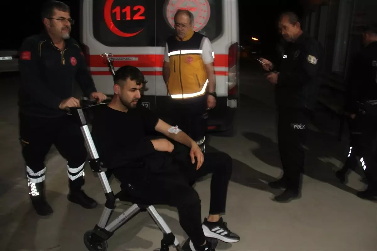 Beyşehir’de Parkta Bıçaklı Kavga
